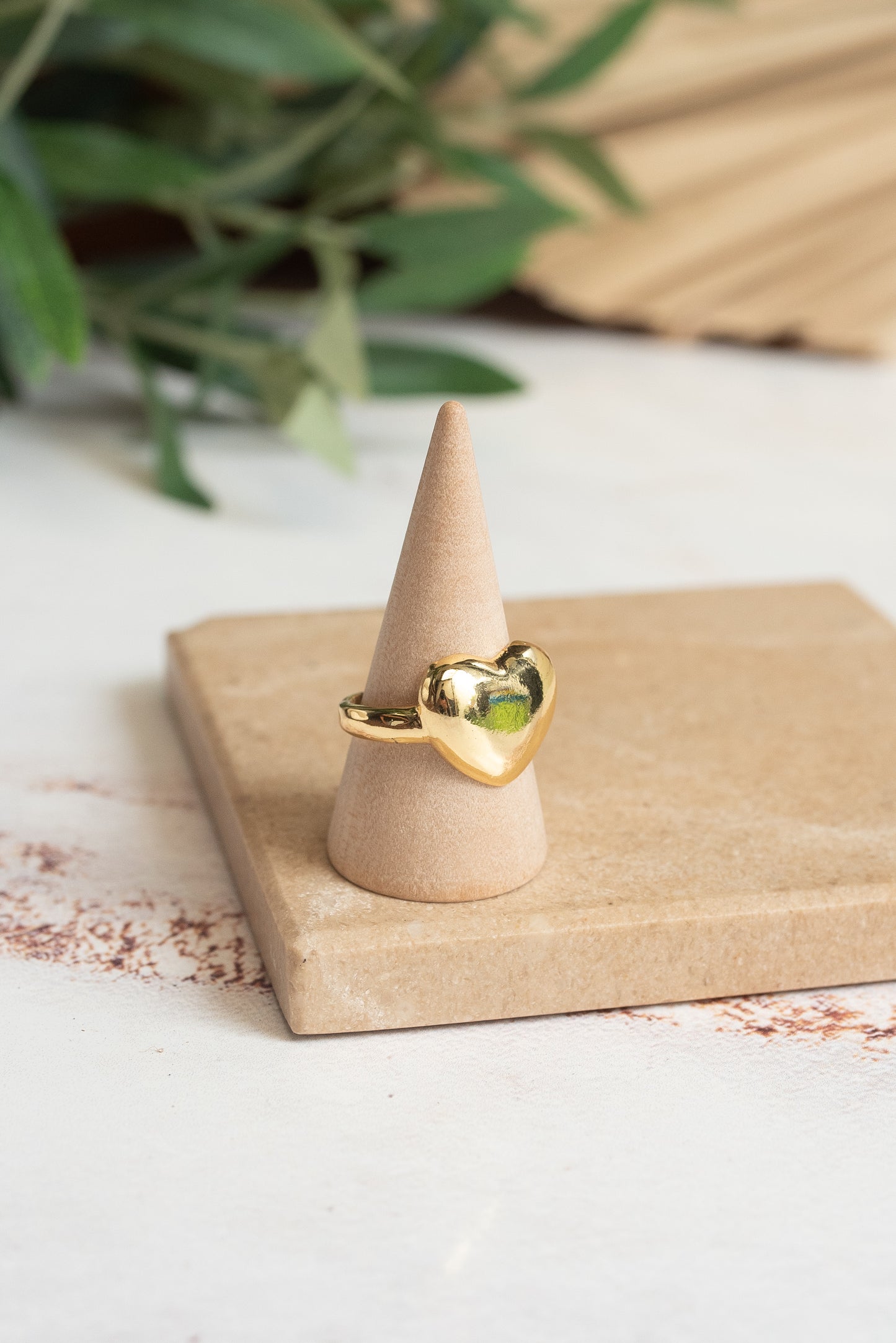 ANILLO CORAZON DORADO