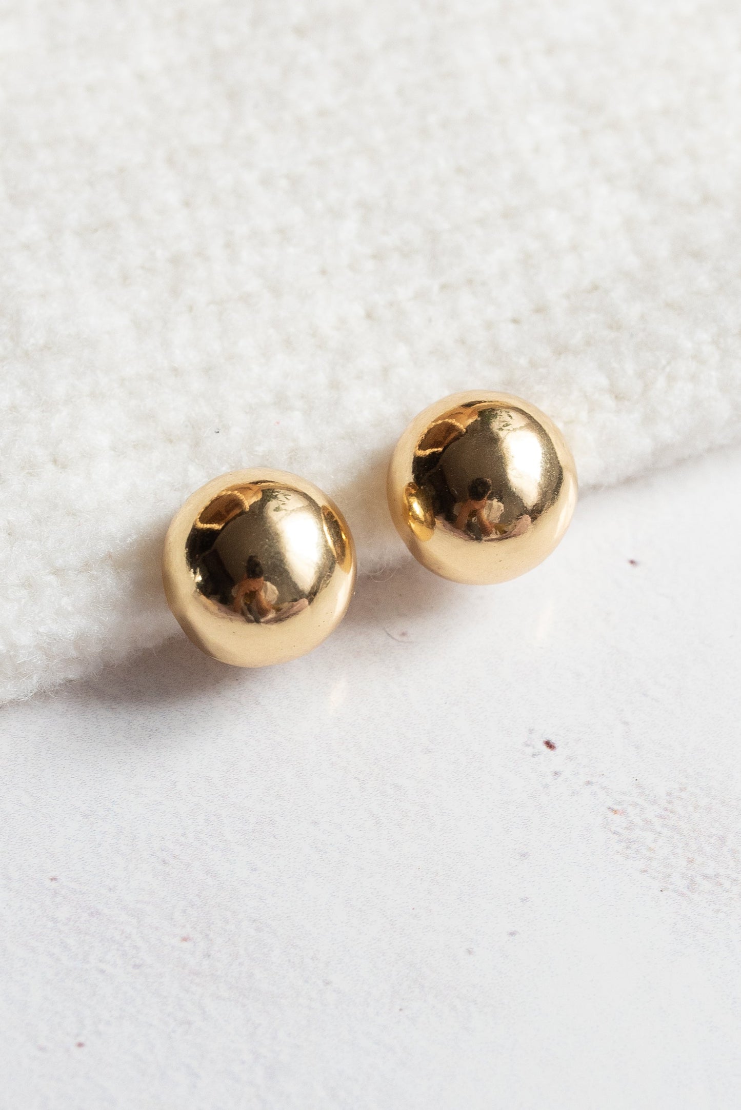 ARETE STUD CELESTE