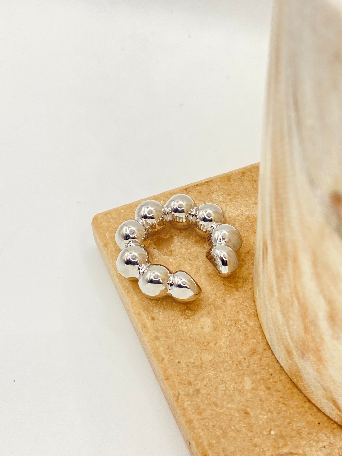 EARCUFF CHUNKY REBE