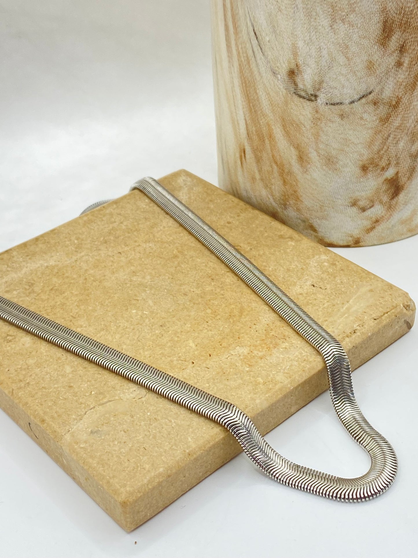 COLLAR SNAKE PLATEADO
