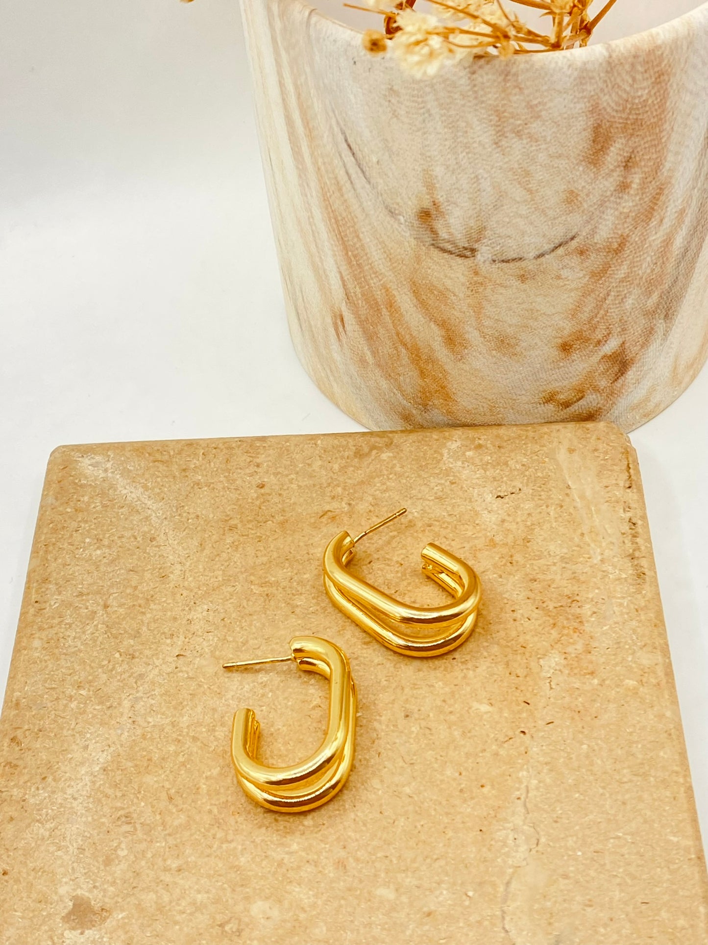 ARETE STUD LIA