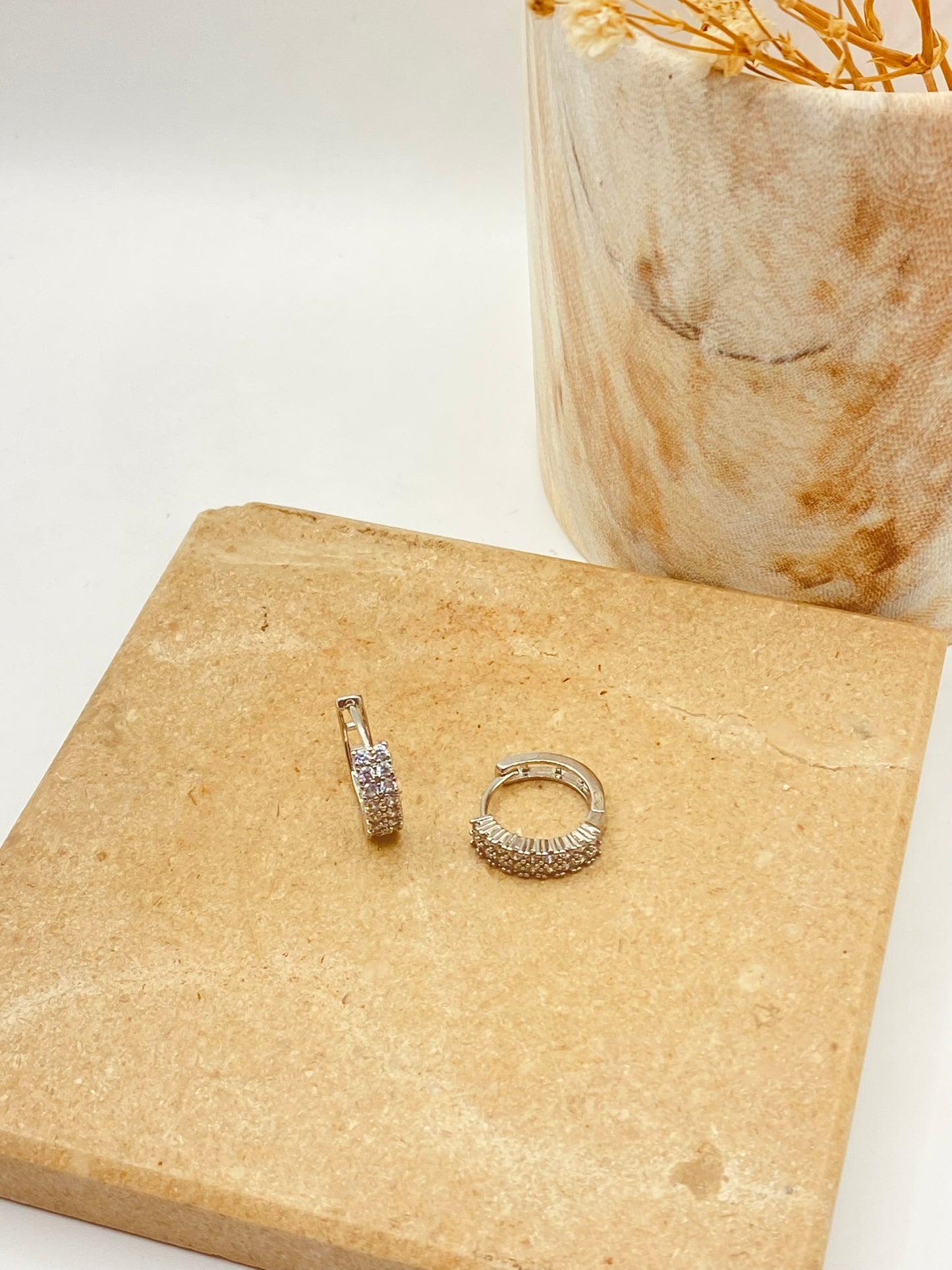 ARETE HOOP JESS