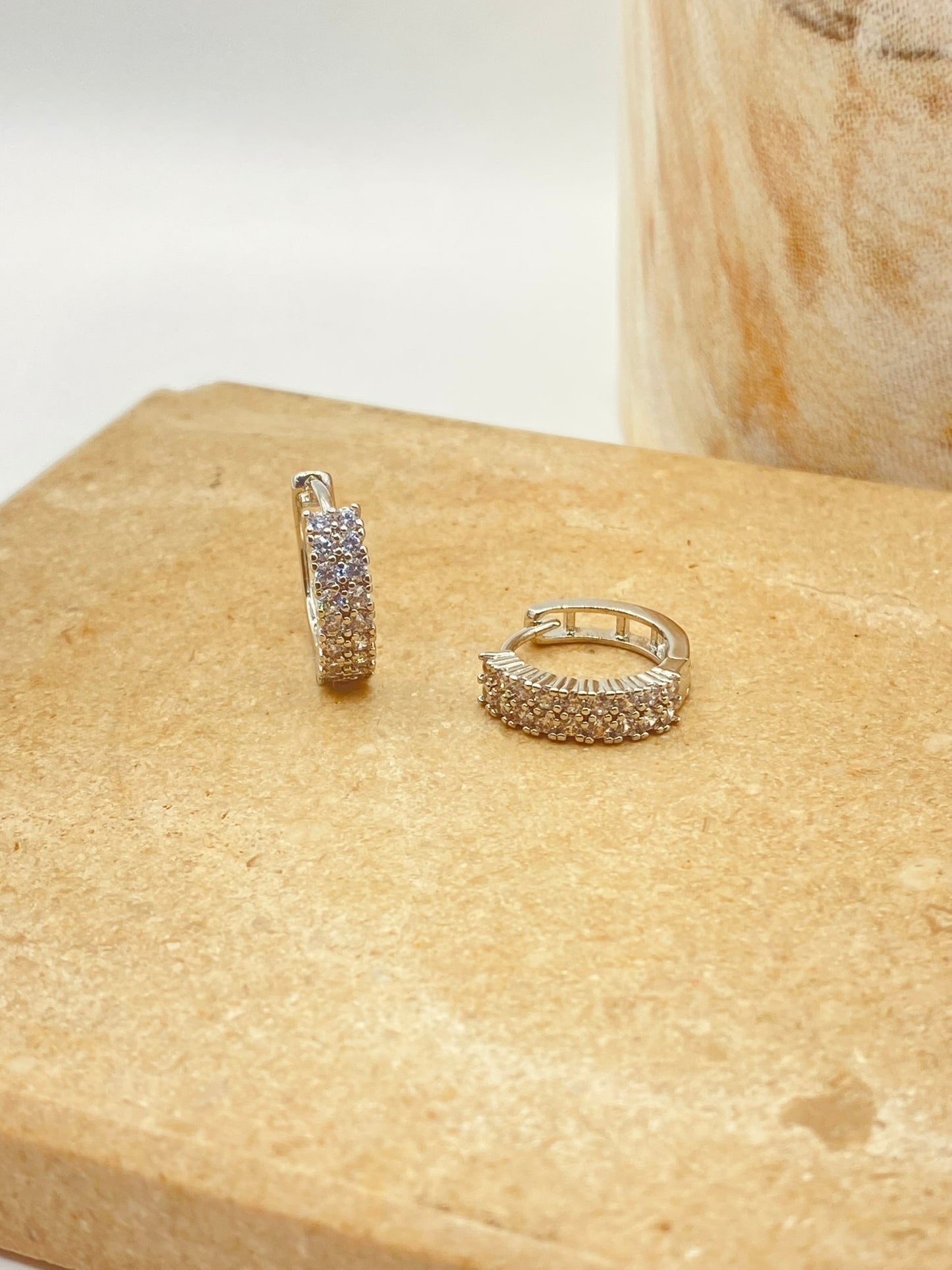 ARETE HOOP JESS