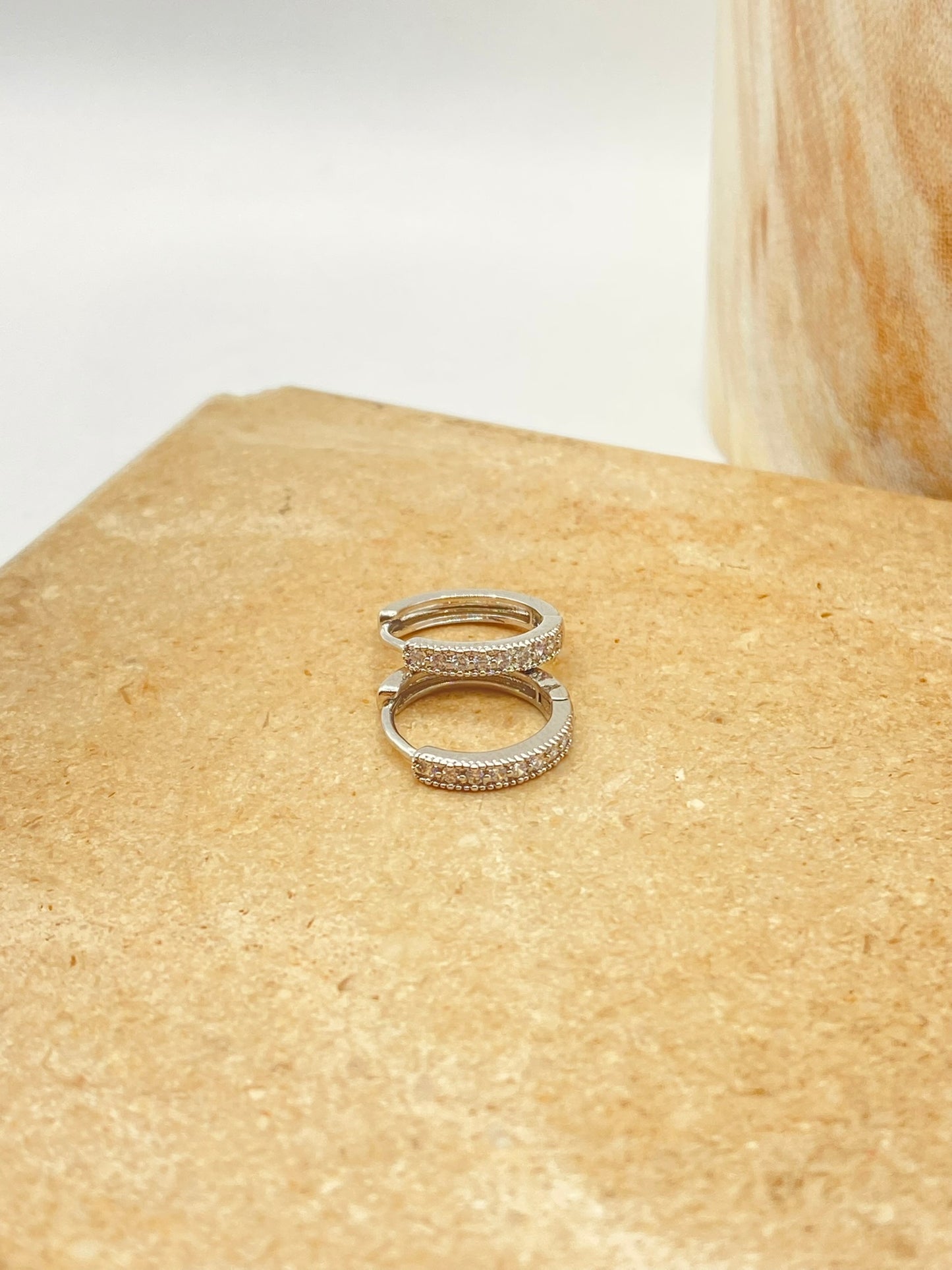 ARETE HOOP SUSAN