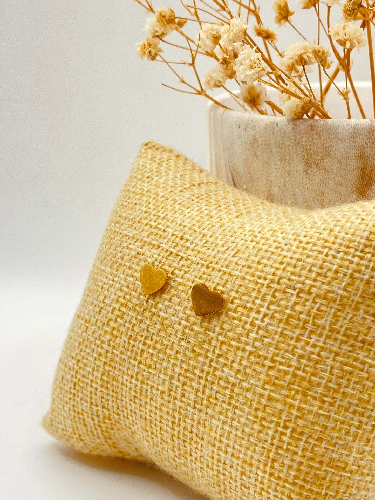 Z-AGOTADO ARETE STUD NATHALIA