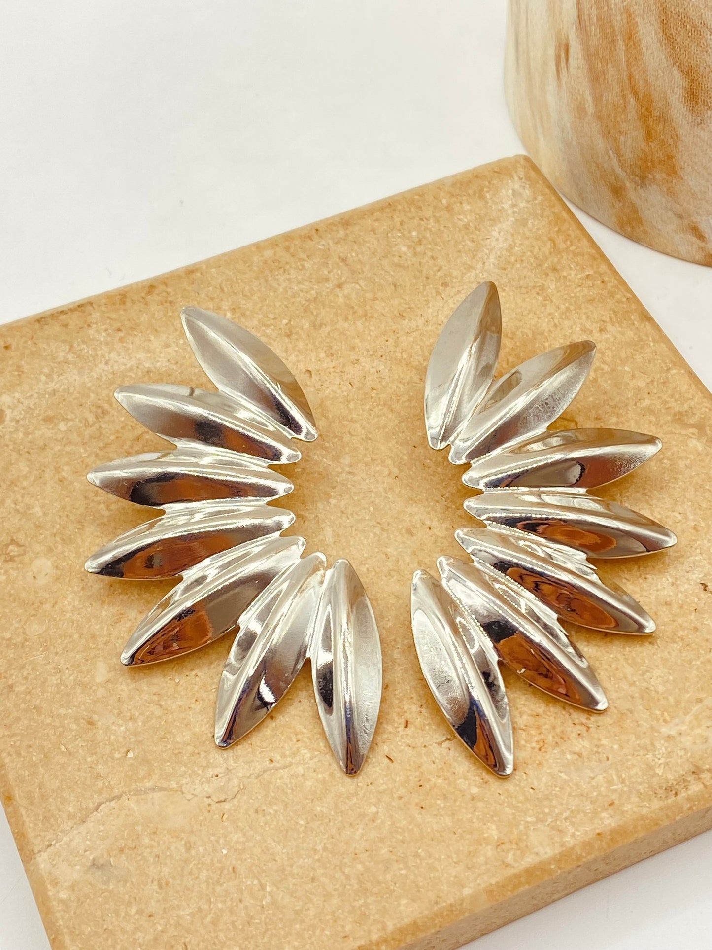 ARETE STATEMENT SOPHIE