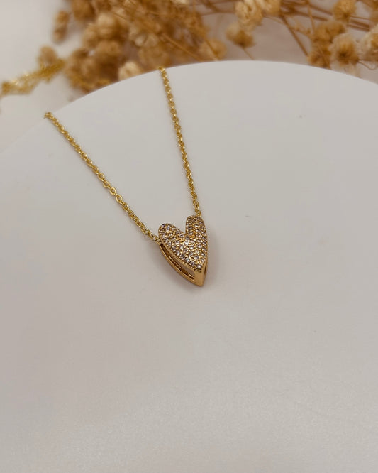 COLLAR AMOR- CORAZON DORADO Y PIEDRAS