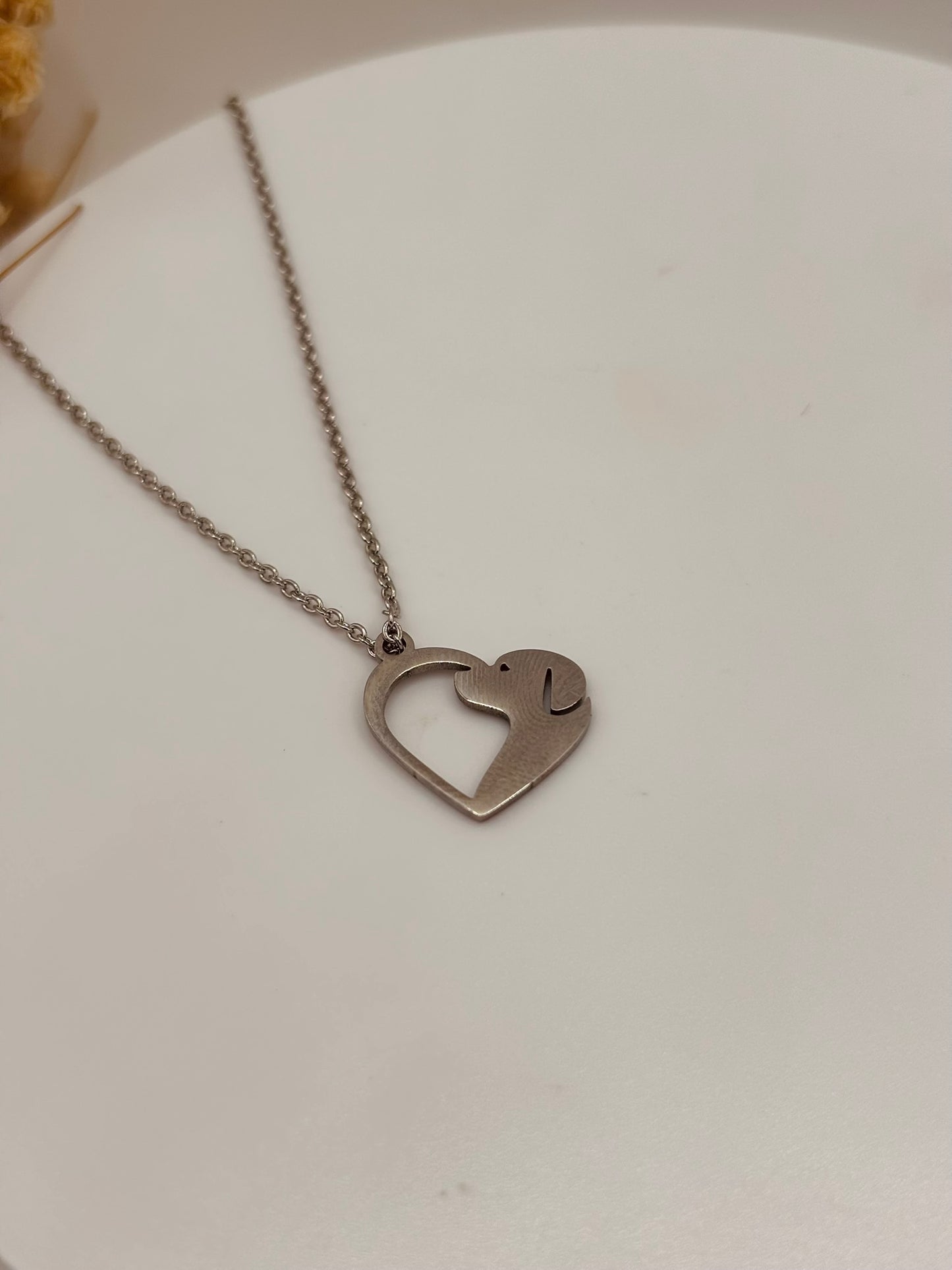 COLLAR CORAZON PERRITO
