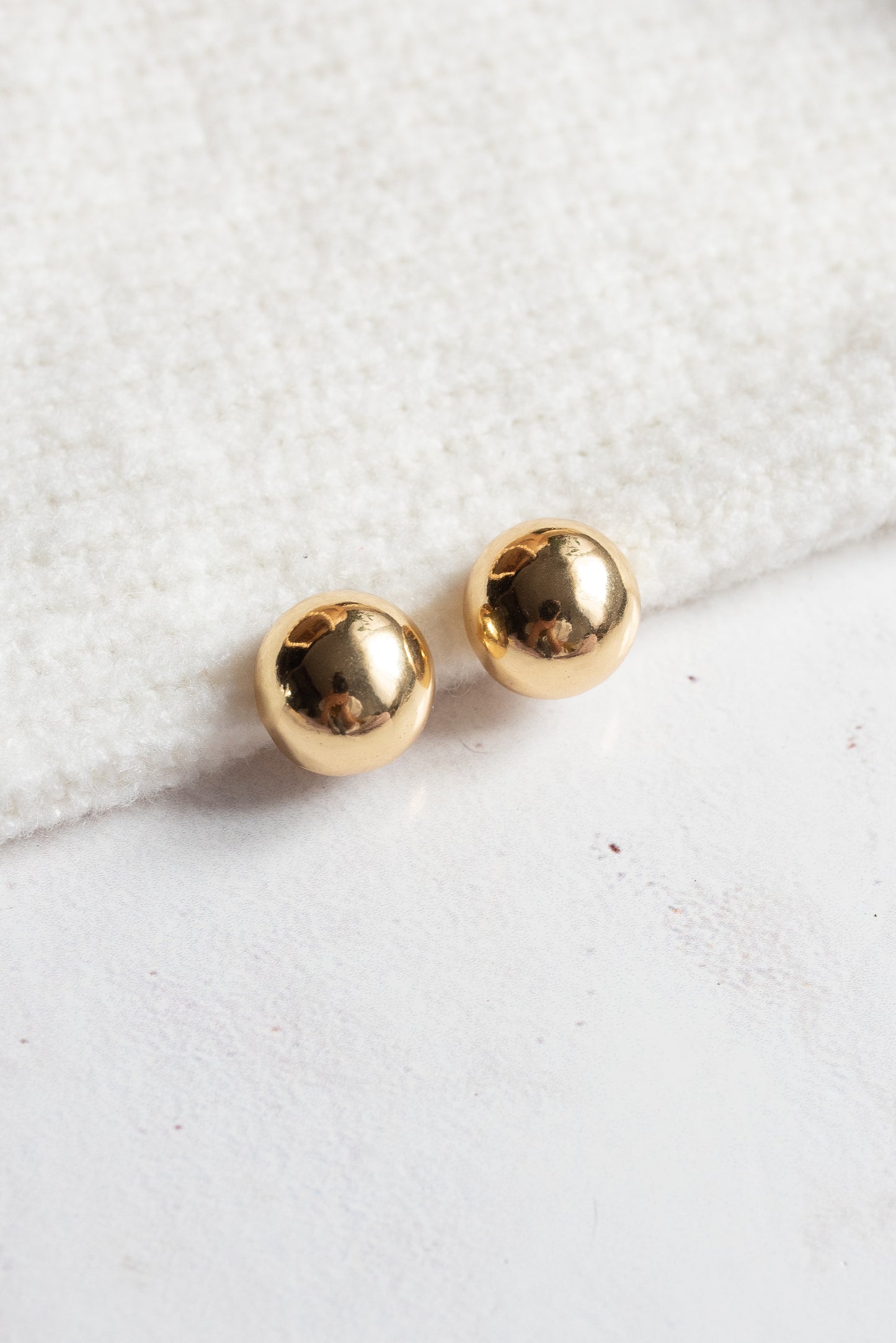 ARETE STUD CELESTE