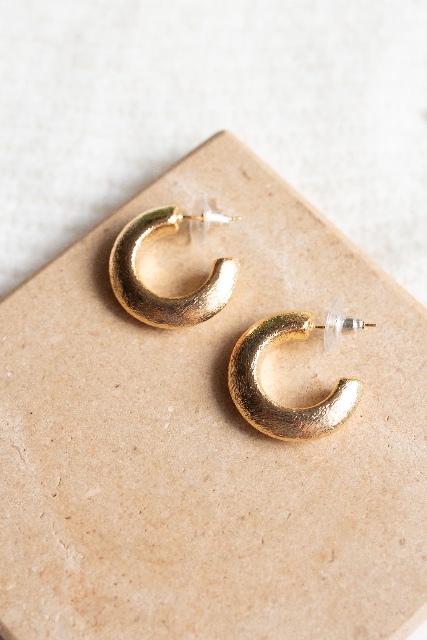 ARETE STUD GABY