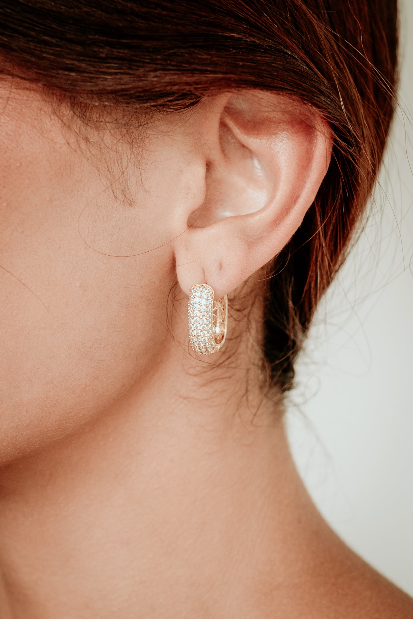 ARETE HOOP NATALIA