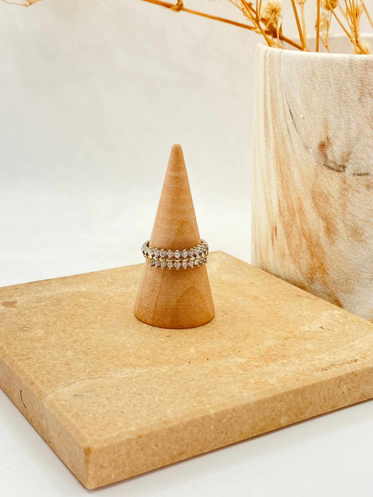 ANILLO LAU