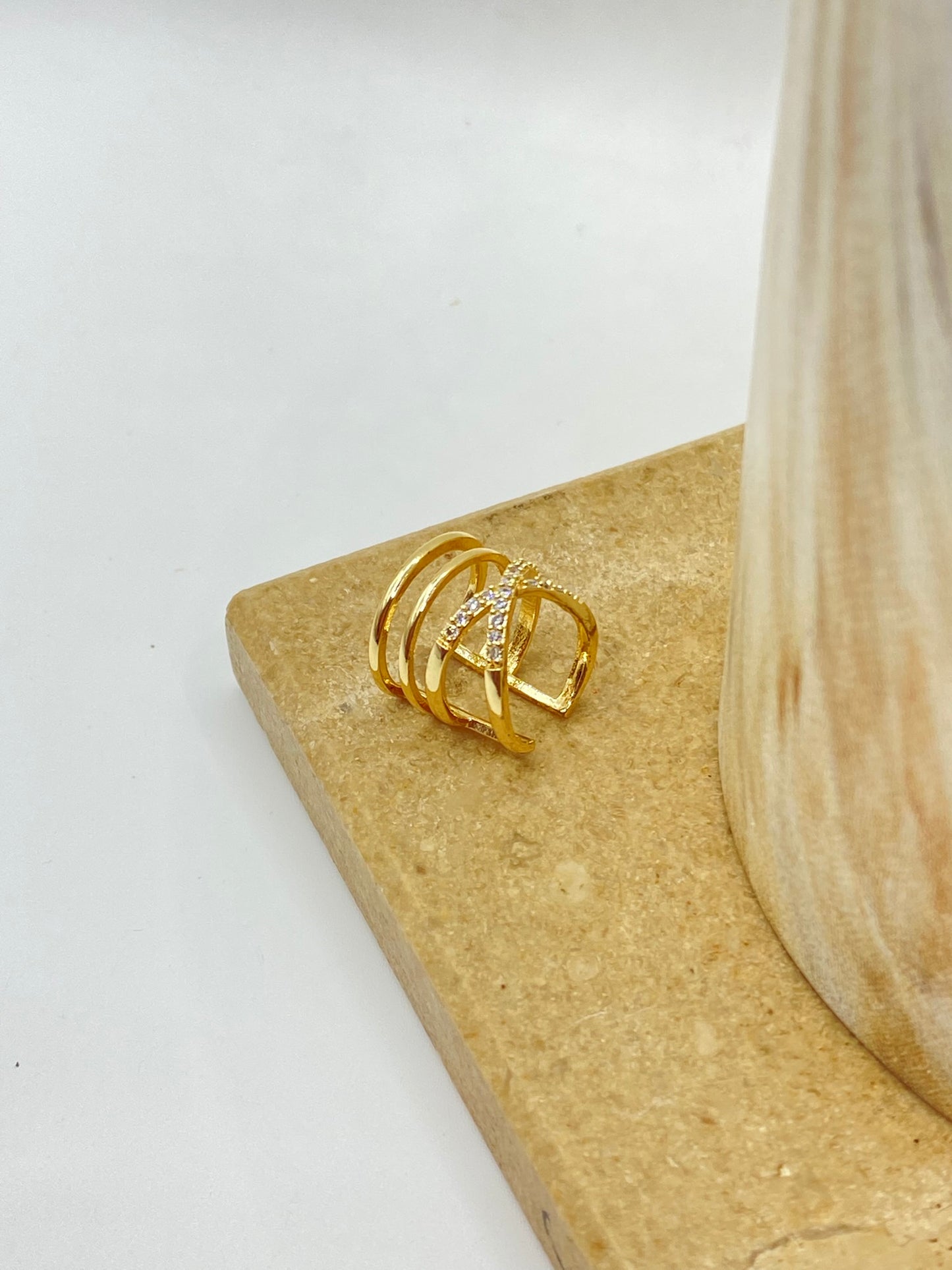 EARCUFF INTERLINEA