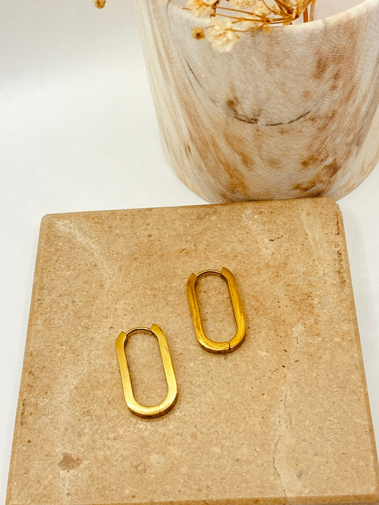 ARETE HOOP DANNA