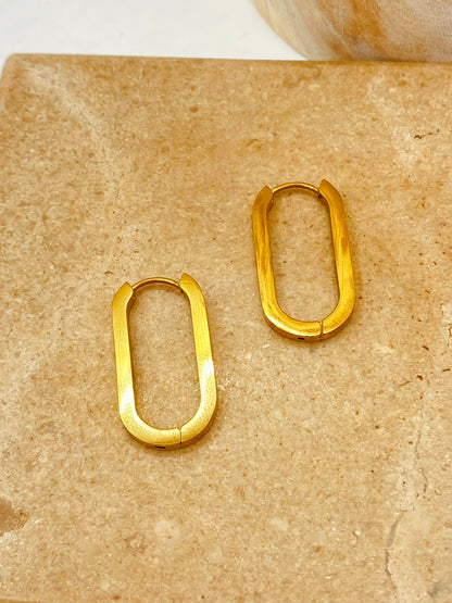 ARETE HOOP DANNA