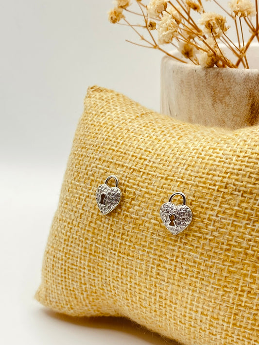 ARETE STUD EVA