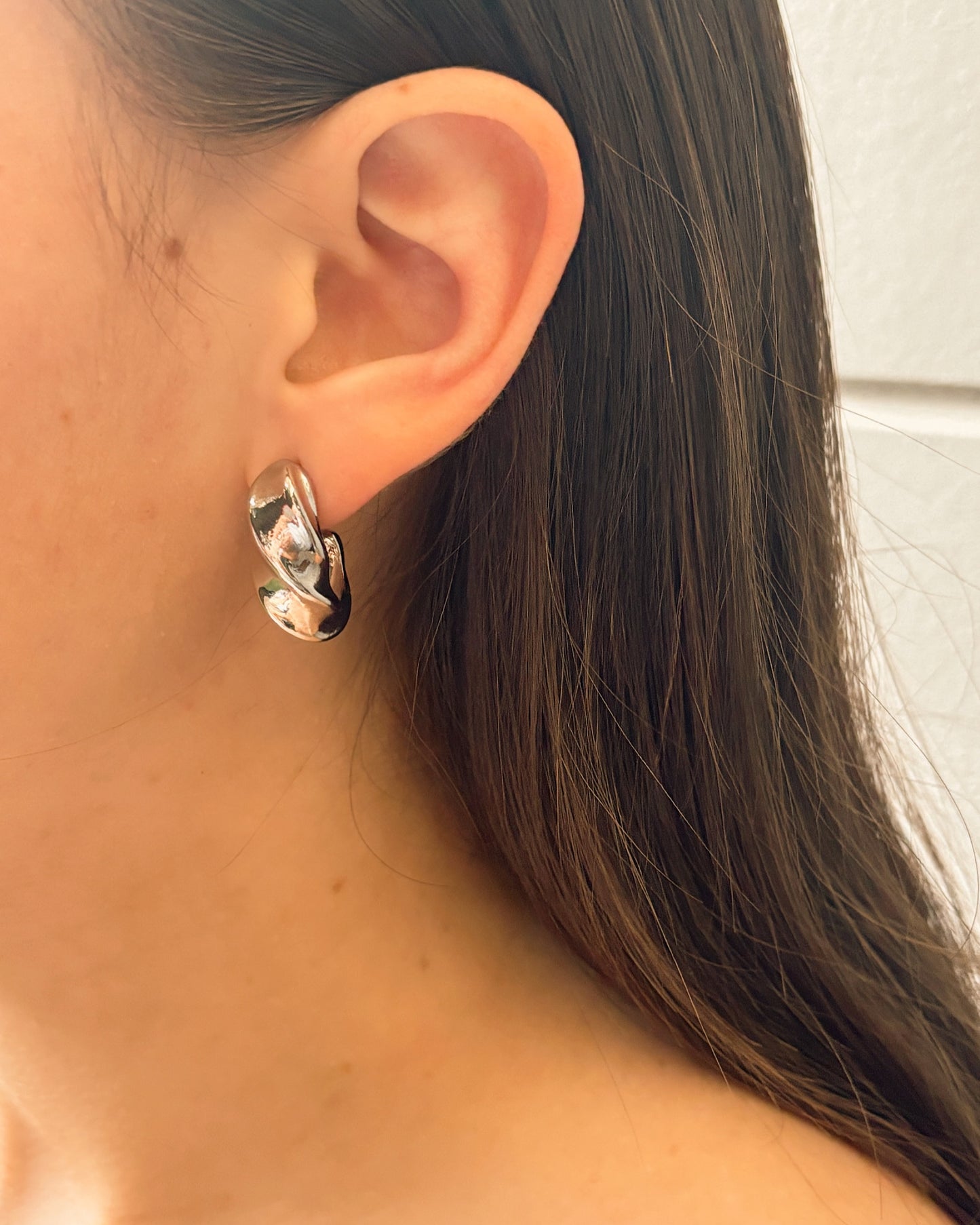 ARETE CHUNKY LARI