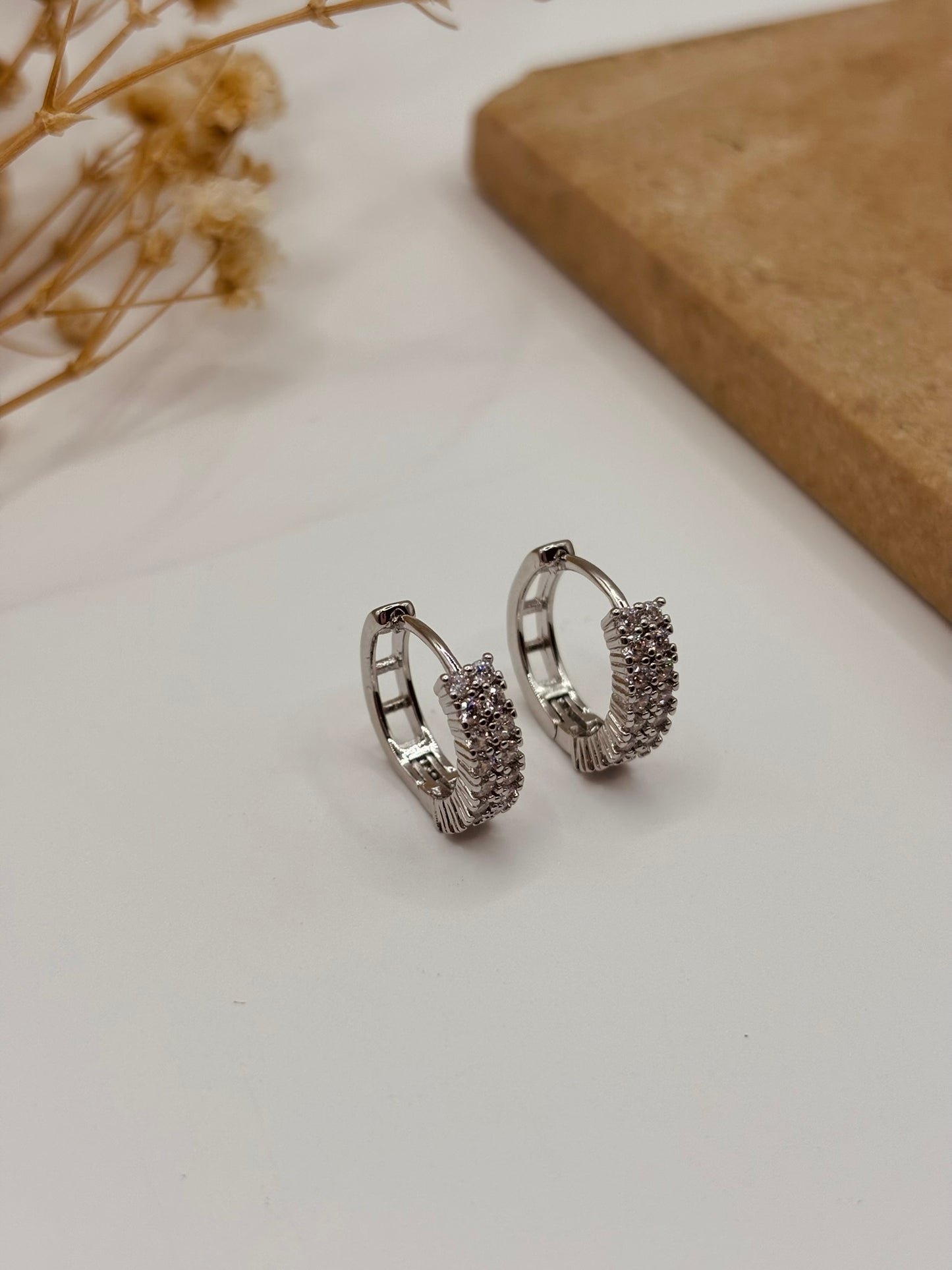ARETE HOOP JESS