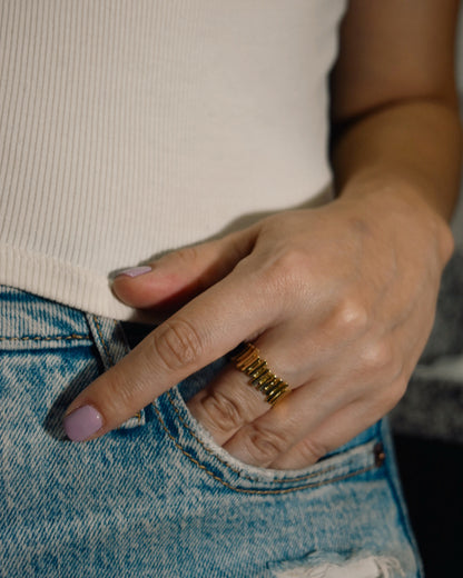 ANILLO VANE